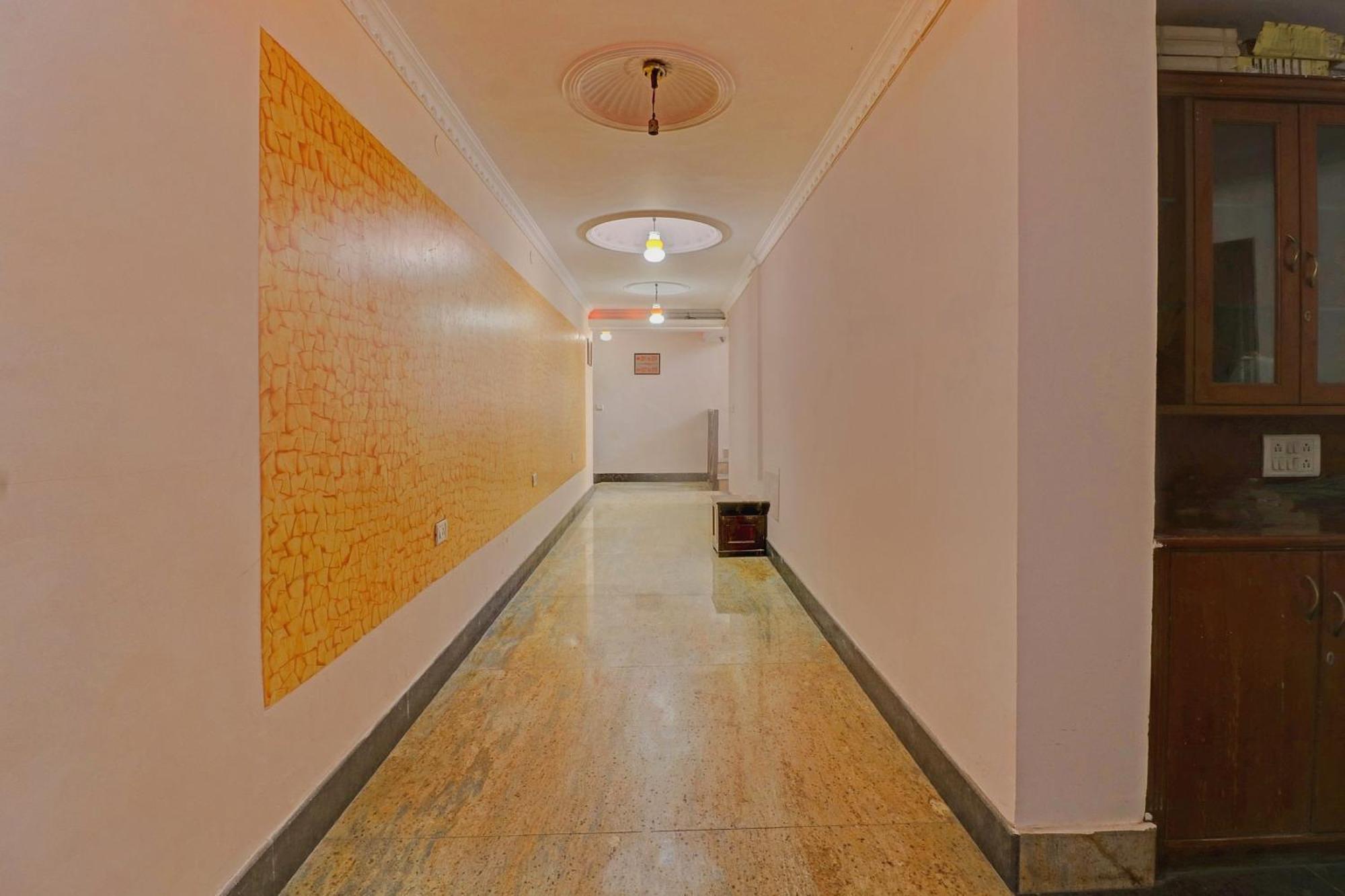Hotel O Royal Grand Residency Near Lalbagh Botanical Garden Bangalore Buitenkant foto